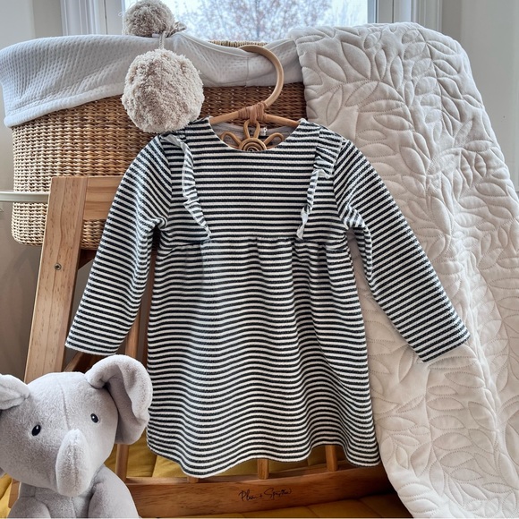 ZARA Baby Girl Dress Stripe Black and White 18-24M - Picture 3 of 7
